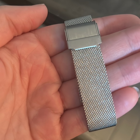 Womens FOSSIL Watch - Picture 4 of 5